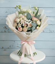 Букет цветов из:  Розы и Лизиантусы #REPLACE_PRED# Бородыновке
