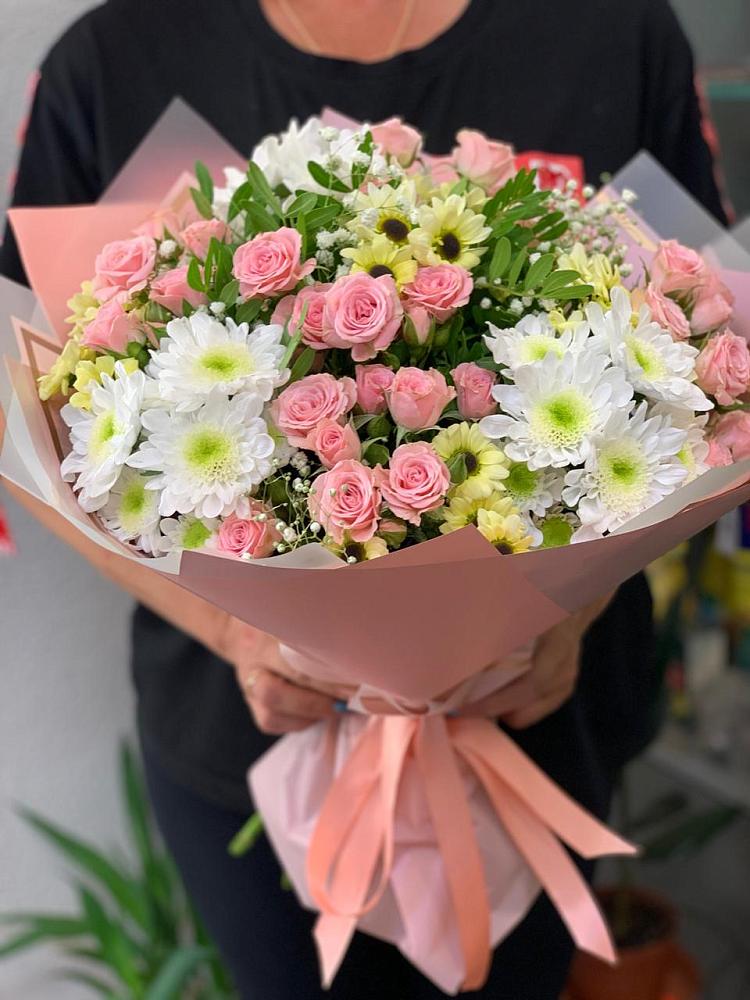 Букет цветов из: Розы и Хризантемы в Бородыновке