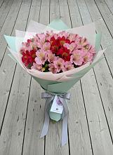 Букет цветов из:  Альстромерии в Бородыновке