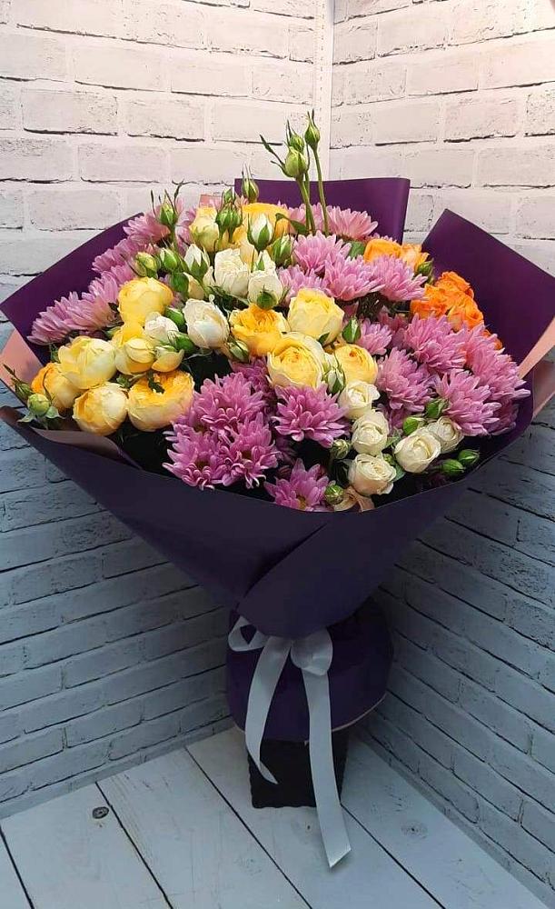 Букет цветов из: Хризантемы и Розы в Бородыновке