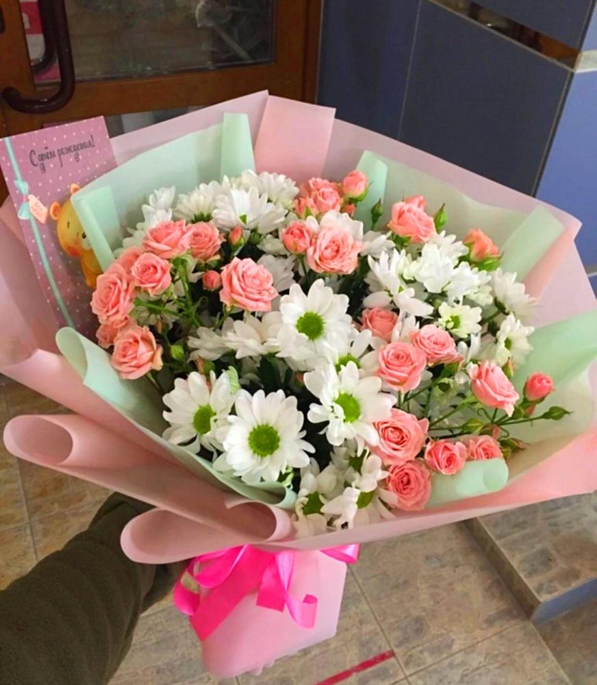 Букет цветов из: Розы и Хризантемы в Бородыновке