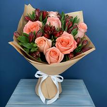 Букет цветов из:  Розы и Альстромерии в Бородыновке