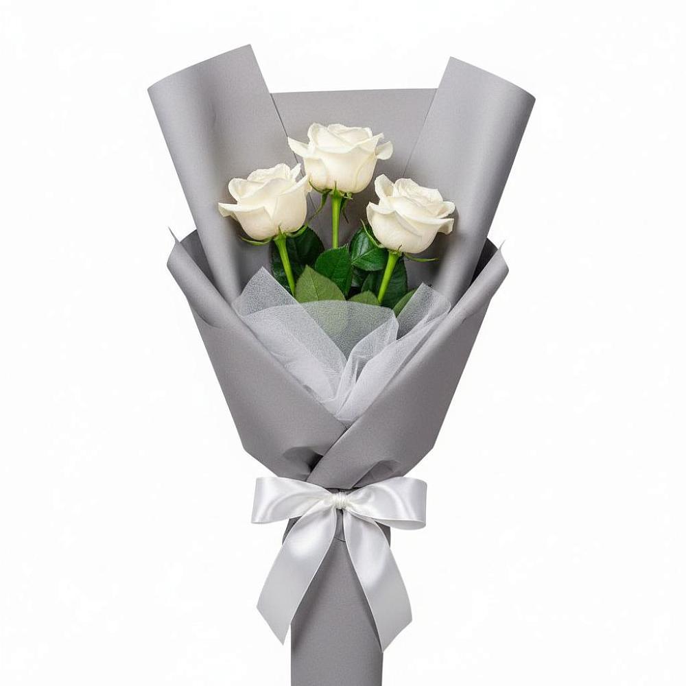 Букет 3 белые розы в Бородыновке