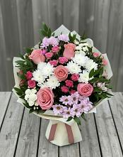 Букет цветов из:  Альстромерии, Гвоздики, Розы и Хризантемы в Бородыновке