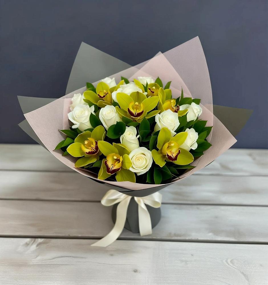 Букет цветов из: Орхидеи и Розы в Бородыновке