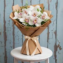 Букет цветов из:  Орхидеи и Розы в Бородыновке